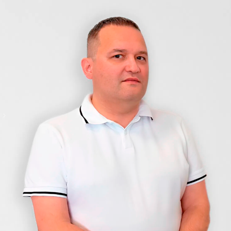 Сотрудник: Кузнецов Андрей